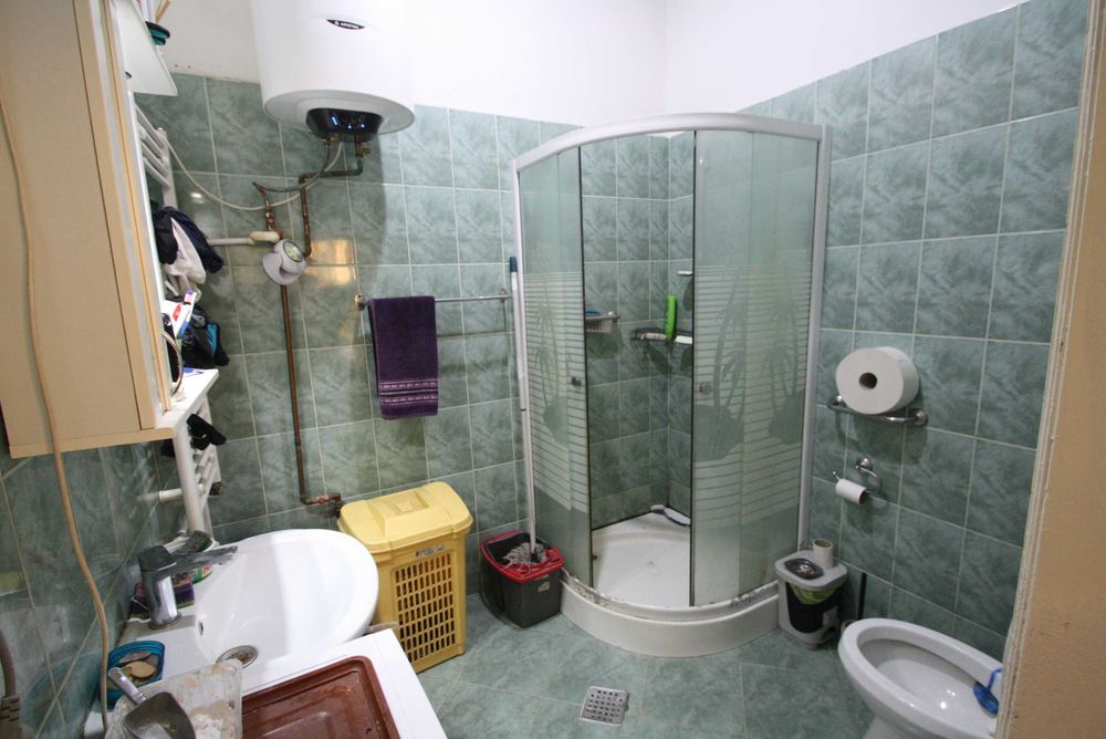 Proprietar vand 2 case alaturate, Zona Fratelia