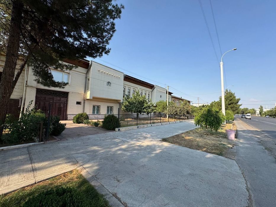 Beruniy metroga yaqin biznes uchun joy