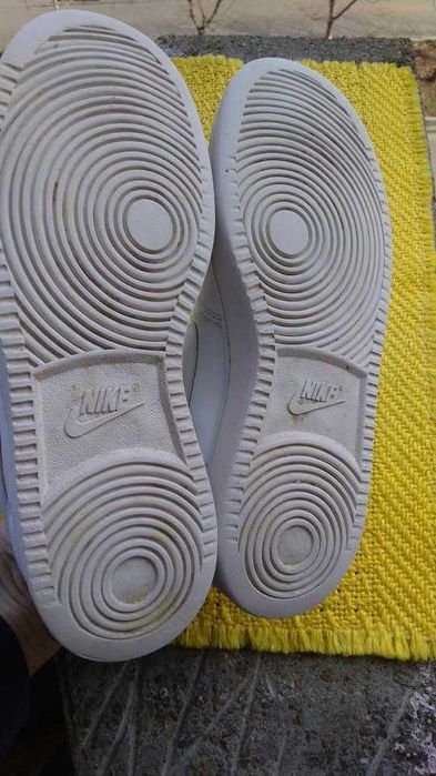 NIKE Ebernon Low White Size 39 5.5 (25 cm)