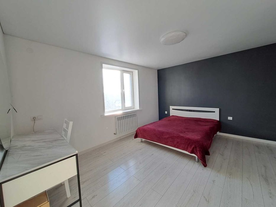 Продам 6 комнатный дом