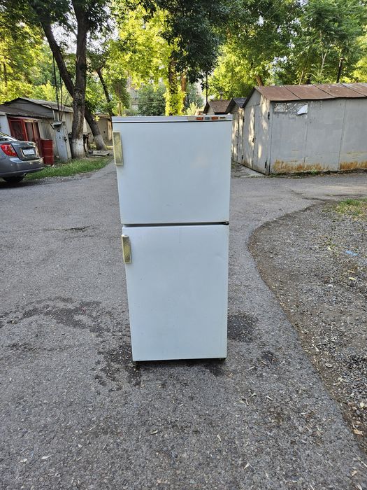Продаётся холодильник