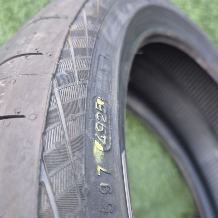 245 35 20 Nokian O bucată nouă