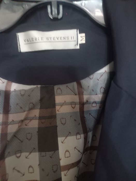 Продам плащ на весну