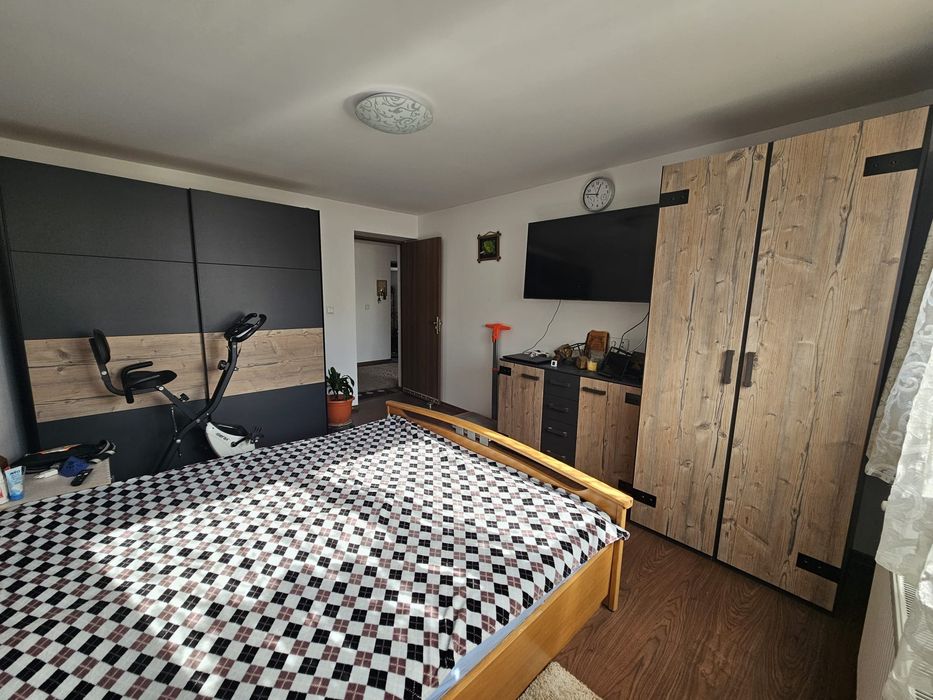 Vand casa in sat Medisa com.Viile Satu  Mare sau schimb
