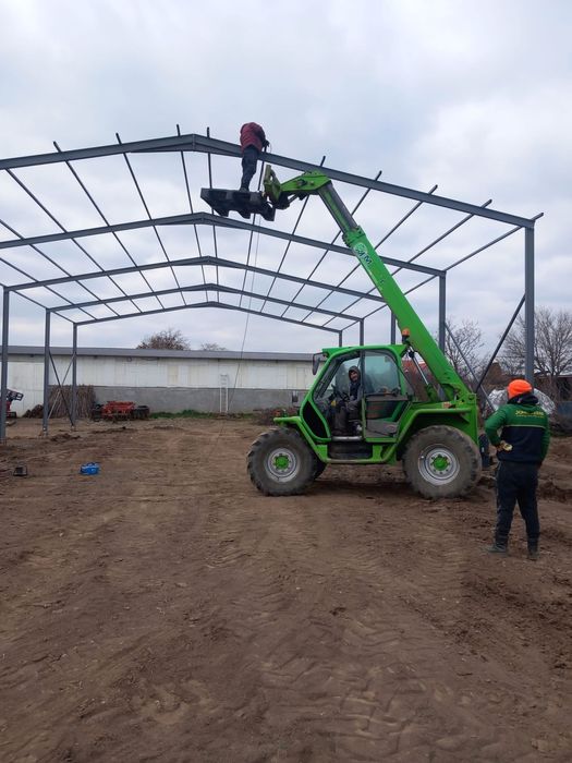 Vand hale structuri metalice