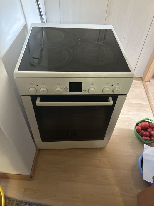 Продам плитку б/у в хорошем состоянии Bosch