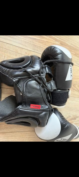 Перчатка и шлем  Green Hil