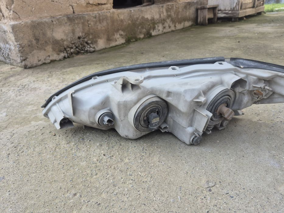 Камри 35 фар оригинал