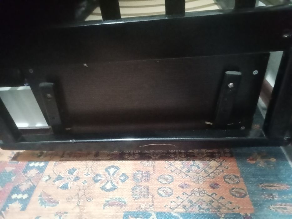 Продам детскую кровать качалку