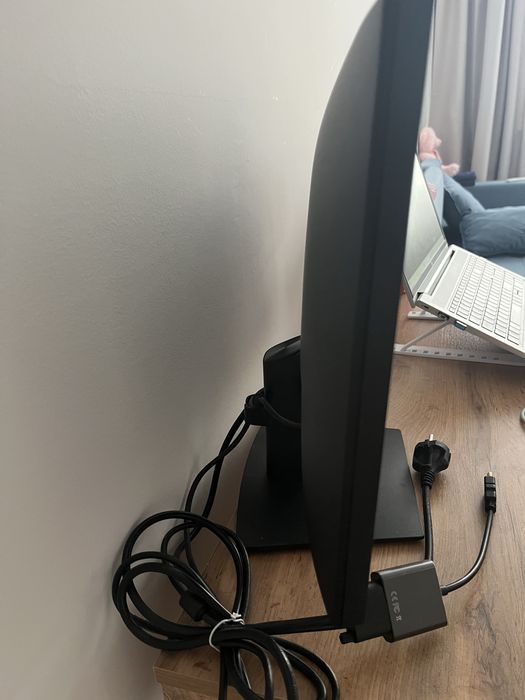 Продам монитор dell