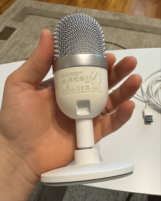 Microfon gaming Razer Seiren Mini, Alb mercury