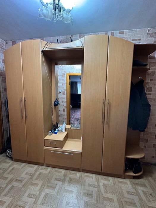 Отдам Шкаф бесплатно