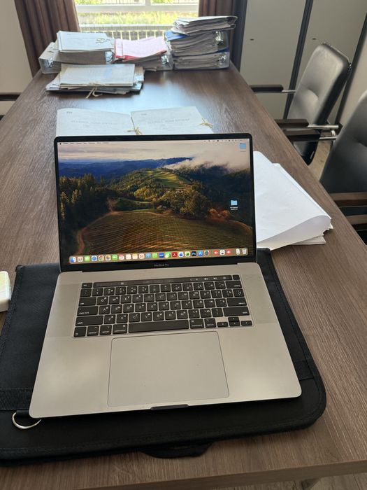 Продам macbook pro