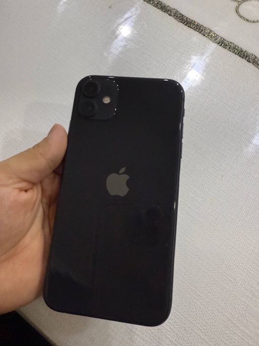 iPhone 11 128гб ёмкость 70