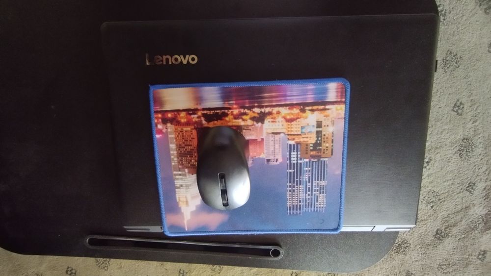 Ish, oʻqish uchun Noutbuk