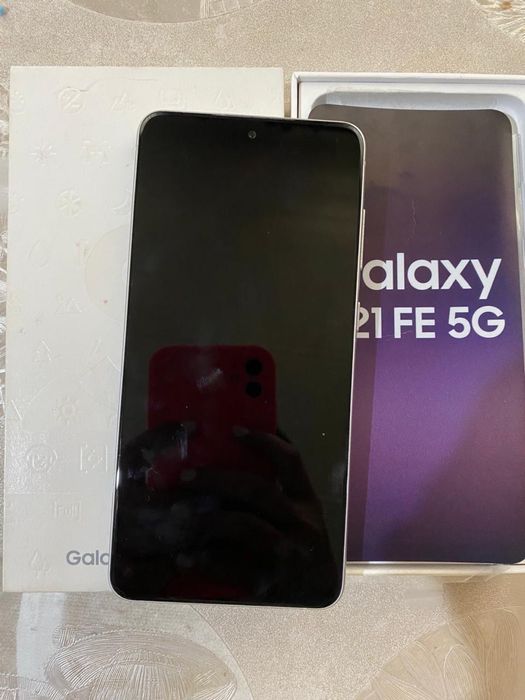 Продам Samsung Galaxy S21 FE