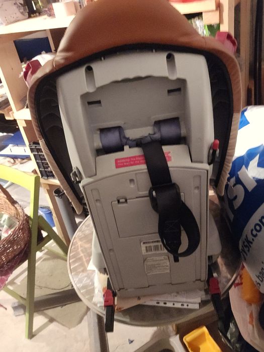 Scaun copil cu isofix