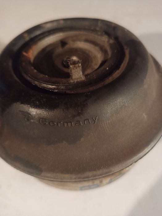 Подушки под двигатель на Мерседес 211