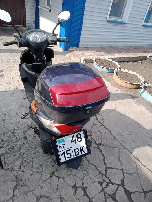 Продам скутер M8