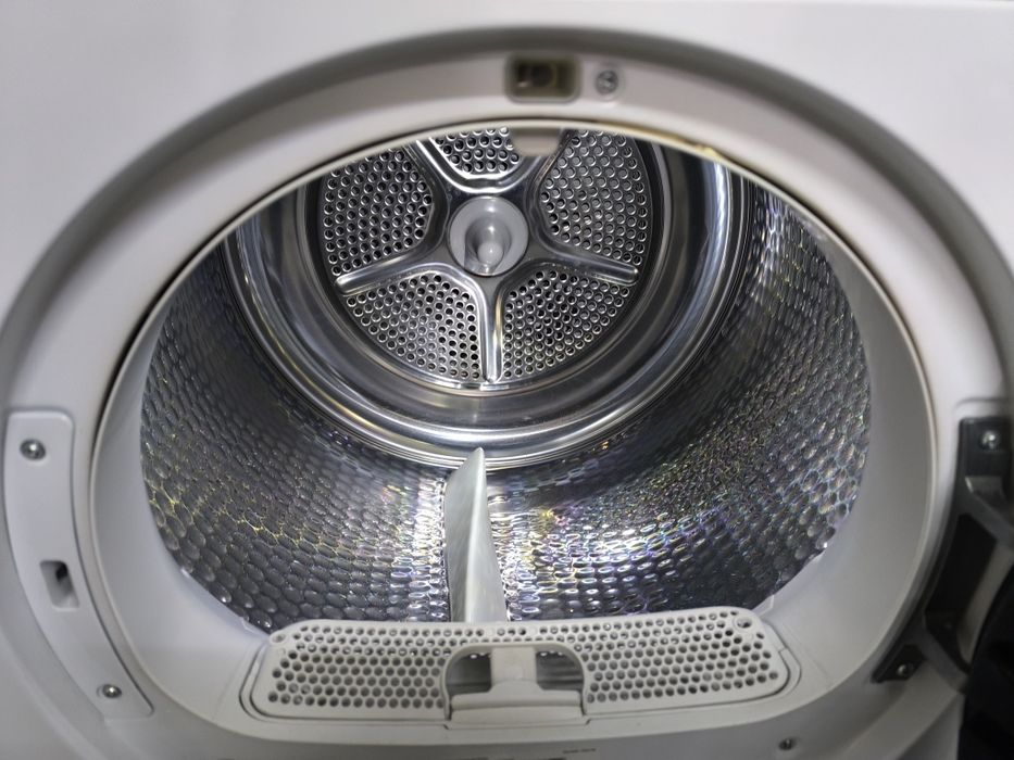 Сушилня Bosch WTY887W6 - 9кг. термопомпа клас А+++