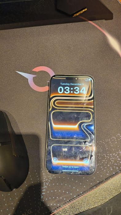 Motorola razr50 ultra 17 pro max