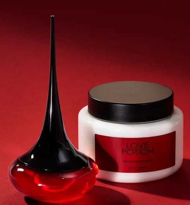 AVON, ORIFLAME налични подаръчни комплекти