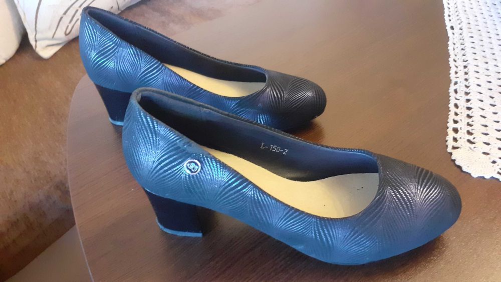 Обувки официални за дама