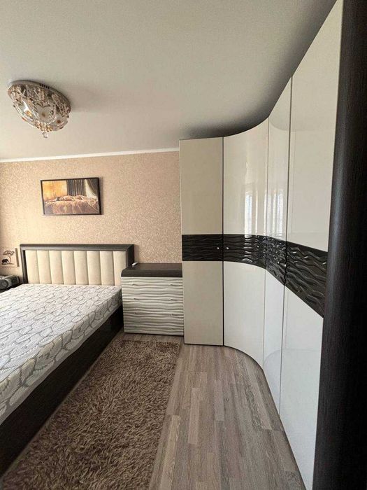 Продам 2 комнатную квартиру