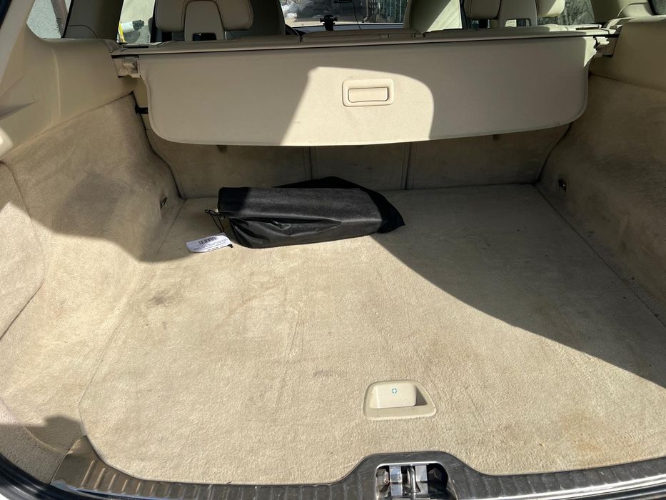 Vând Volvo Xc60 2015