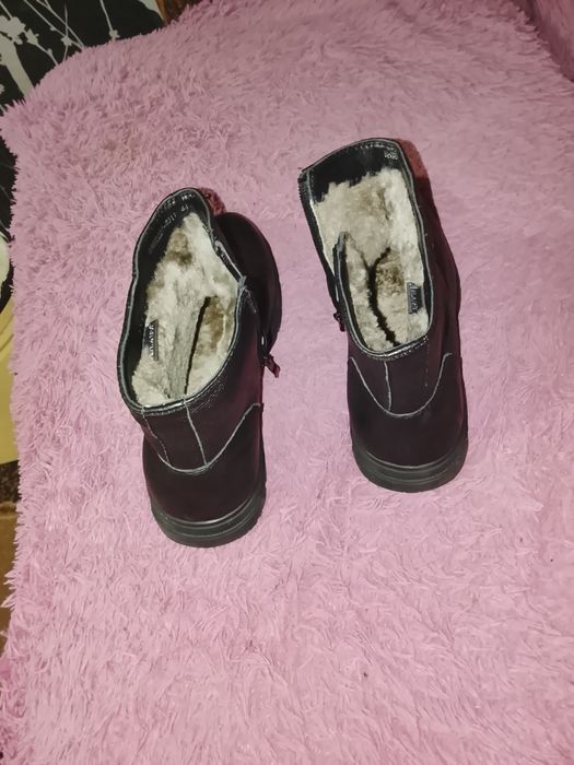 Продам зимние сапоги 44 размер