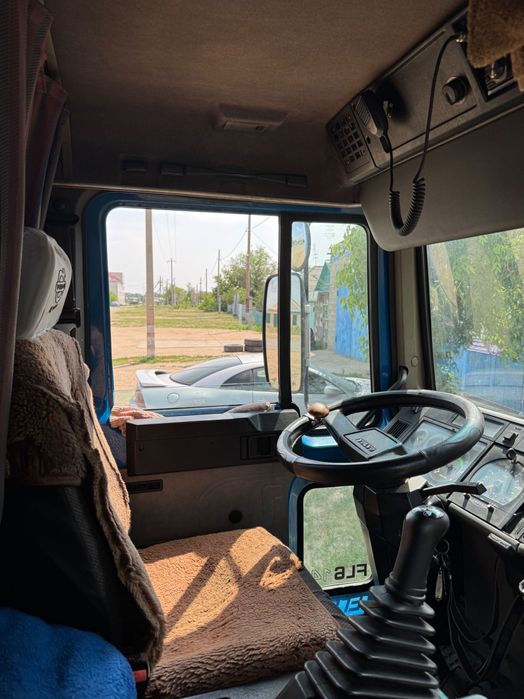 Грузовик Volvo FL 6