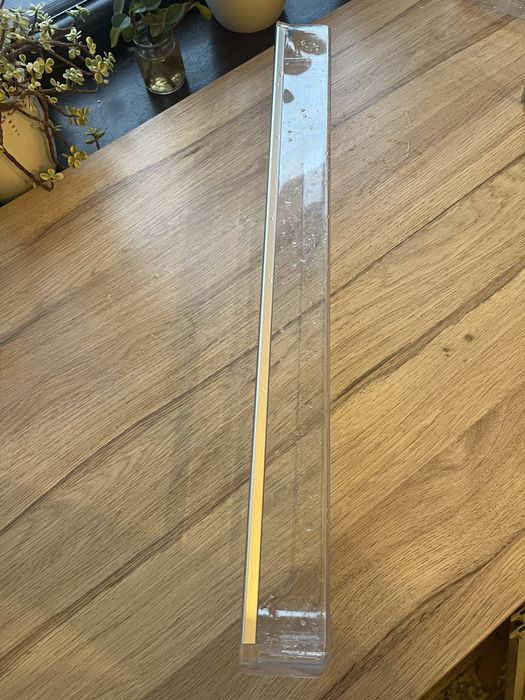 rafturi usa Hotpoint Ariston