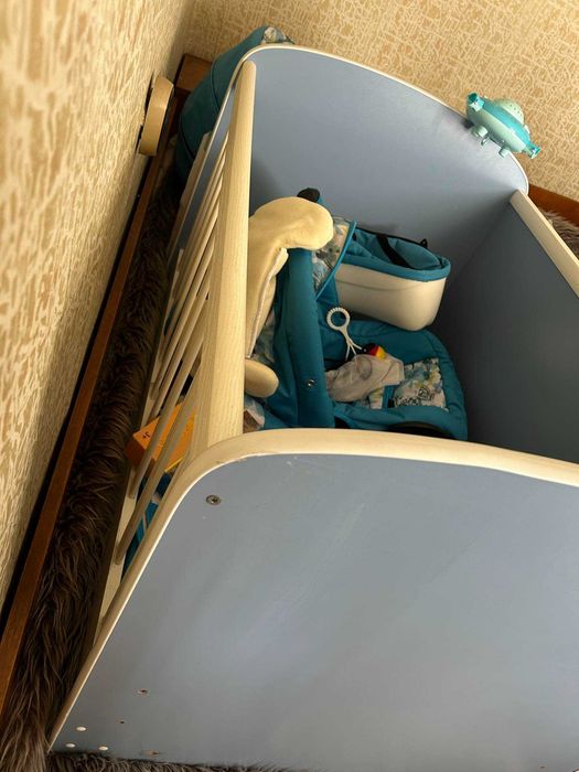 Легло за дете с кошче за бебе