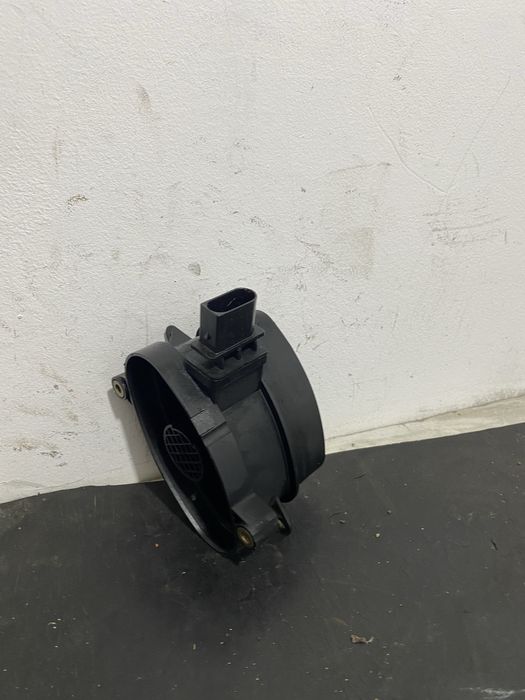 Debitmetru aer BMW X3 E83 3.0d 2.0d 150cp 204cp 211cp 7788744