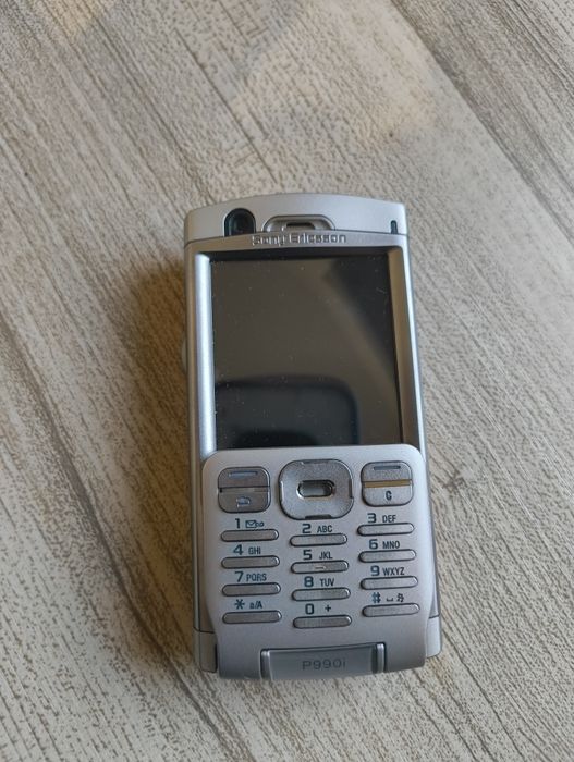 Telefoane vechi Sony Ericsson P990i , rar, colecție