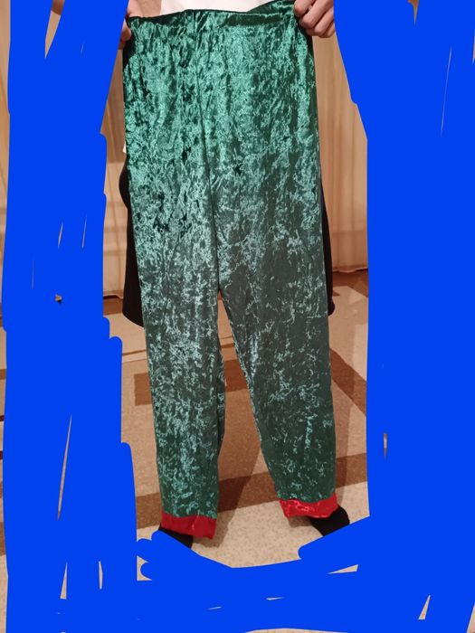 Продается новогодний костюм