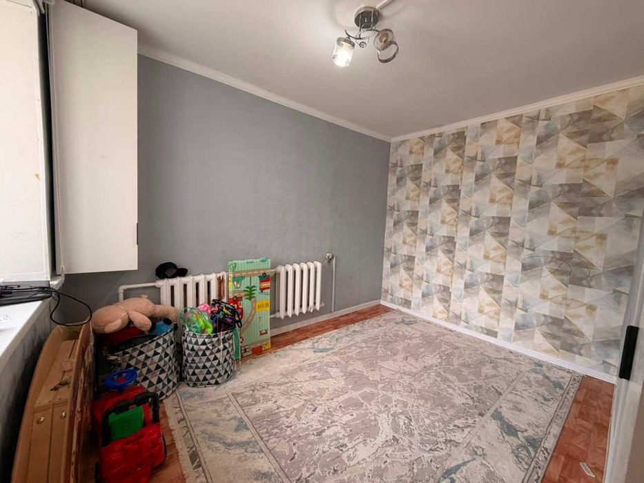 продам двух комнатную кваритру