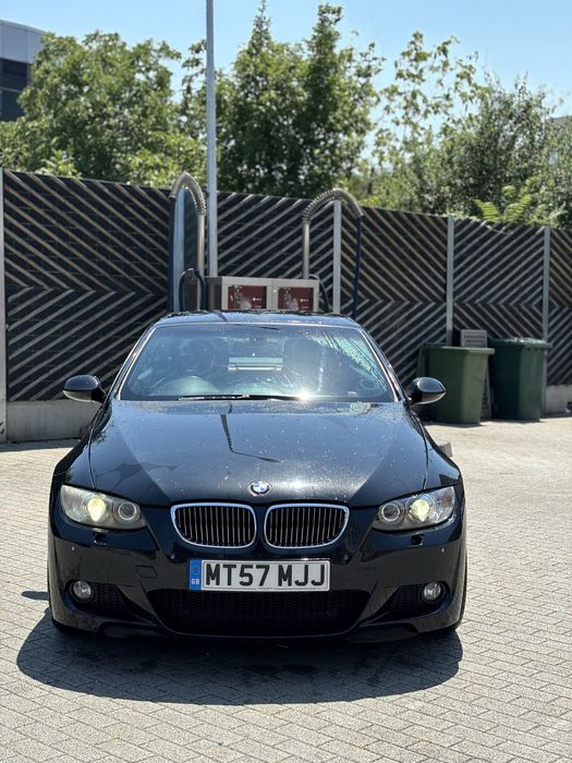 Dezmembrez bmw seria 3 e93