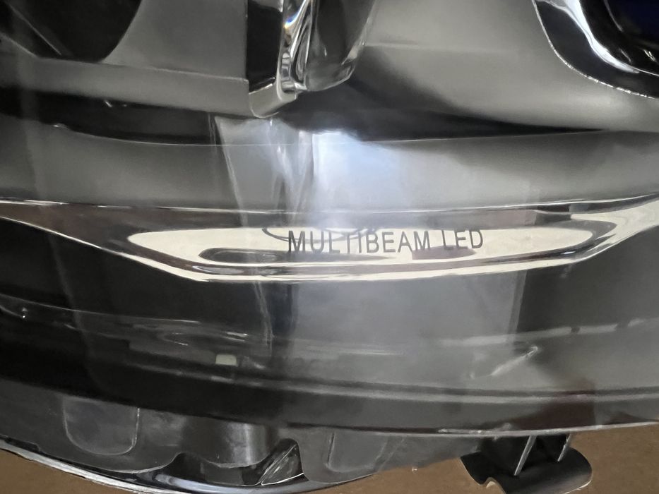OEM Десен Фар за Mercedes C-Class (w205) Multibeam LED