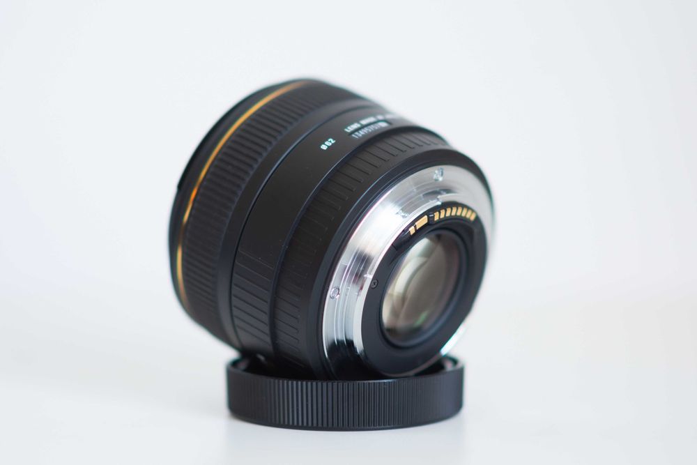 Obiectiv Sigma 30mm f1.4 FullBOX pentru Canon EF