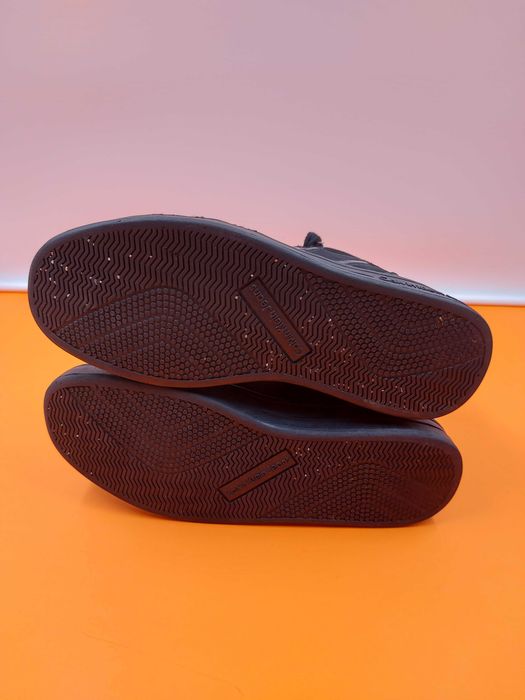 Calvin Klein номер 42 Оригинални мъжки кецове