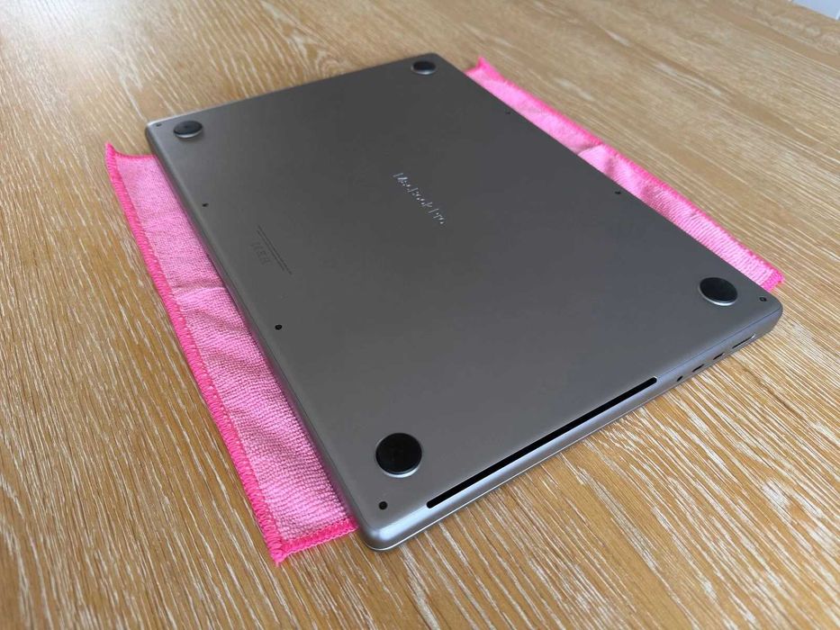 Apple MacBook Pro 16" M1 Pro 16GB 512GB Space Grey (2021)