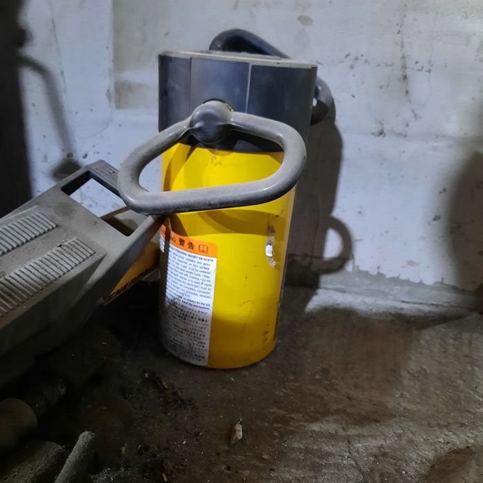 Грузовые домкраты Enerpac