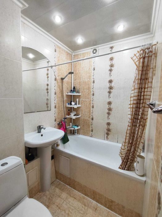 Продам 3 ком квартира РН Центр