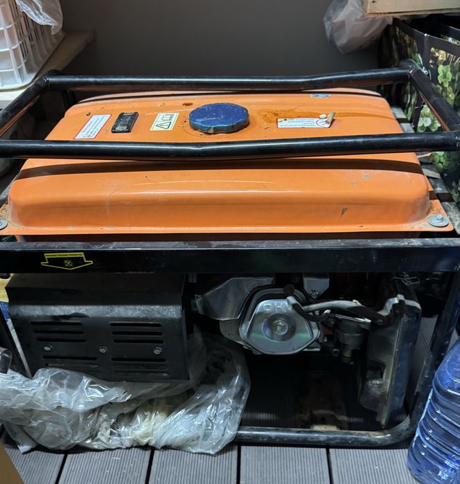 Генератор бензиновый MS01104H Mateus