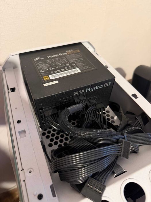 Настолен компютър RTX 4080 SUPER / i7-13700K / 64GB DDR5 / 2TB Samsung 990 Pro / Fractal Torrent
