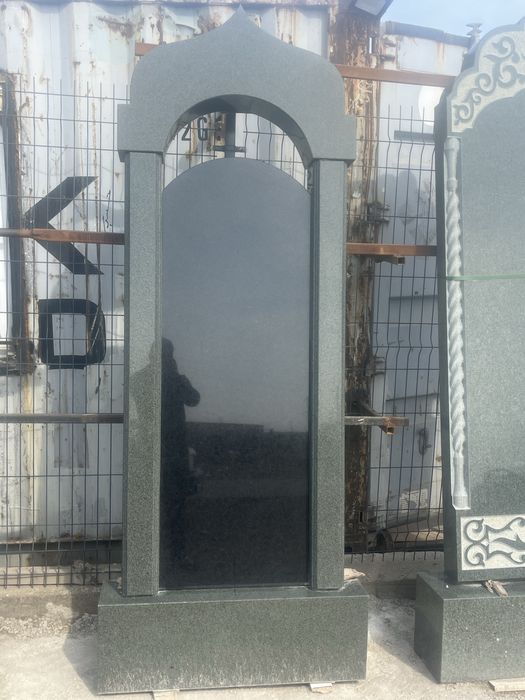 Памиятник кок тас