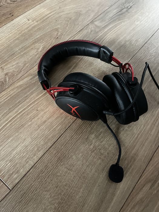Vand casti hyper x