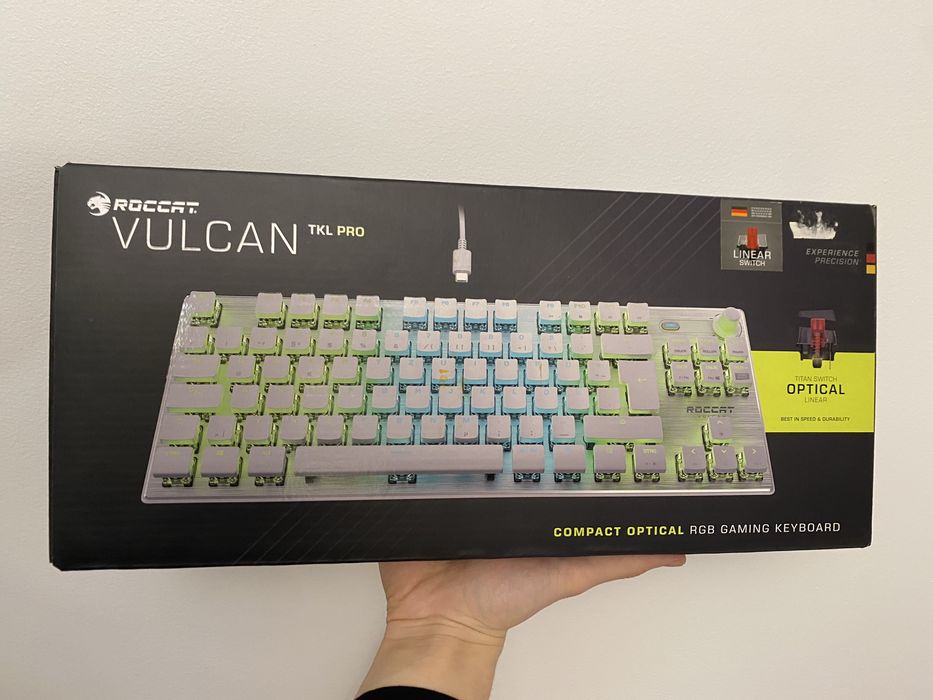 Tastatura Roccat TKL PRO