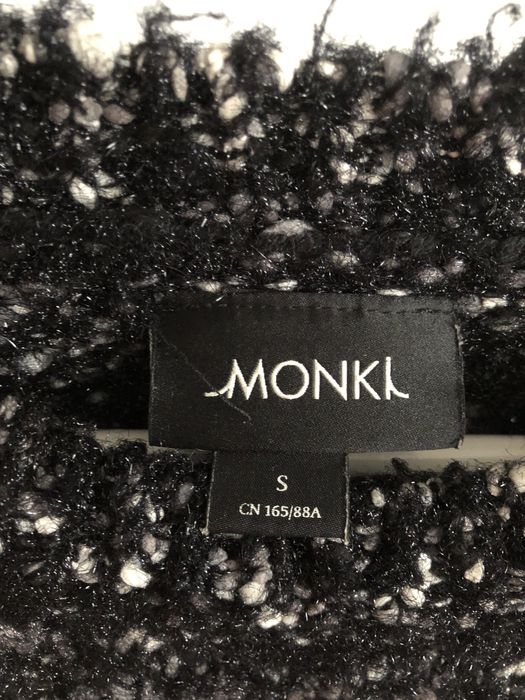 Pulover scurt Monki, marimea S-M